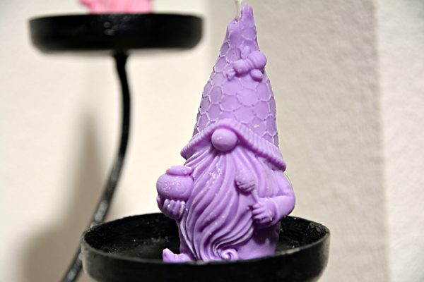 Duende Mágico: Luz y Magia en Cada Resplandor - Imagen 4